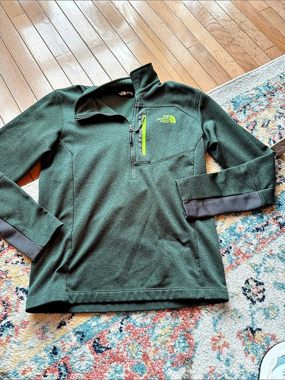 The North Face Green Fleece Quarter-Zip Pullover Size Small